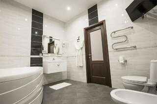 Гостиница Avant Пермь Семейный (55м2)-5