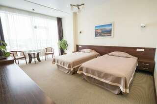 Гостиница Avant Пермь Двуместный Стандарт с двумя раздельными кроватями (30м2)-2