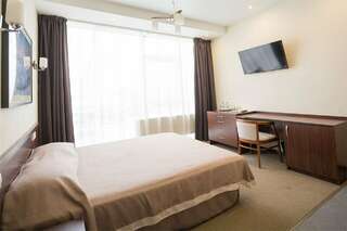 Гостиница Avant Пермь Одноместный Стандарт с одной двуспальной кроватью (20м2)-2