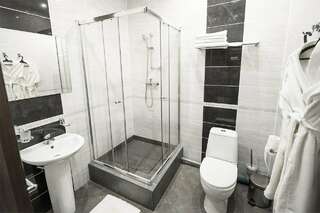 Гостиница Avant Пермь Одноместный Стандарт с одной двуспальной кроватью (20м2)-5