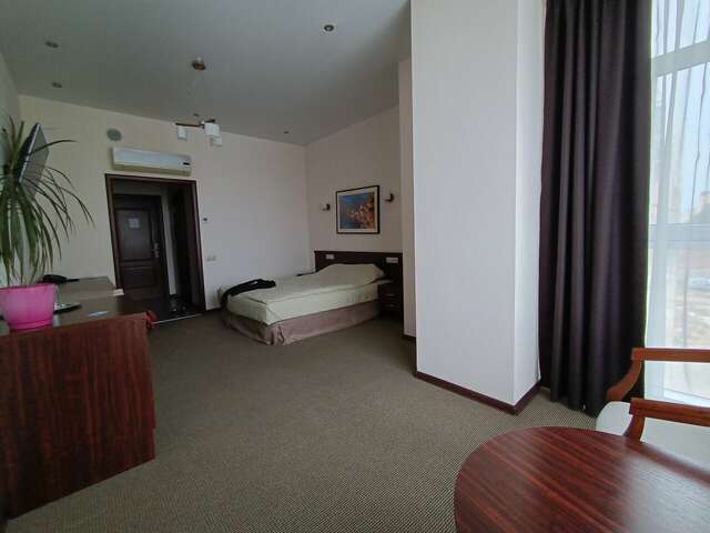 Гостиница Avant Пермь-196