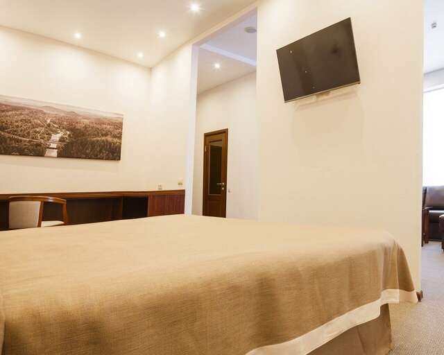 Гостиница Avant Пермь-102